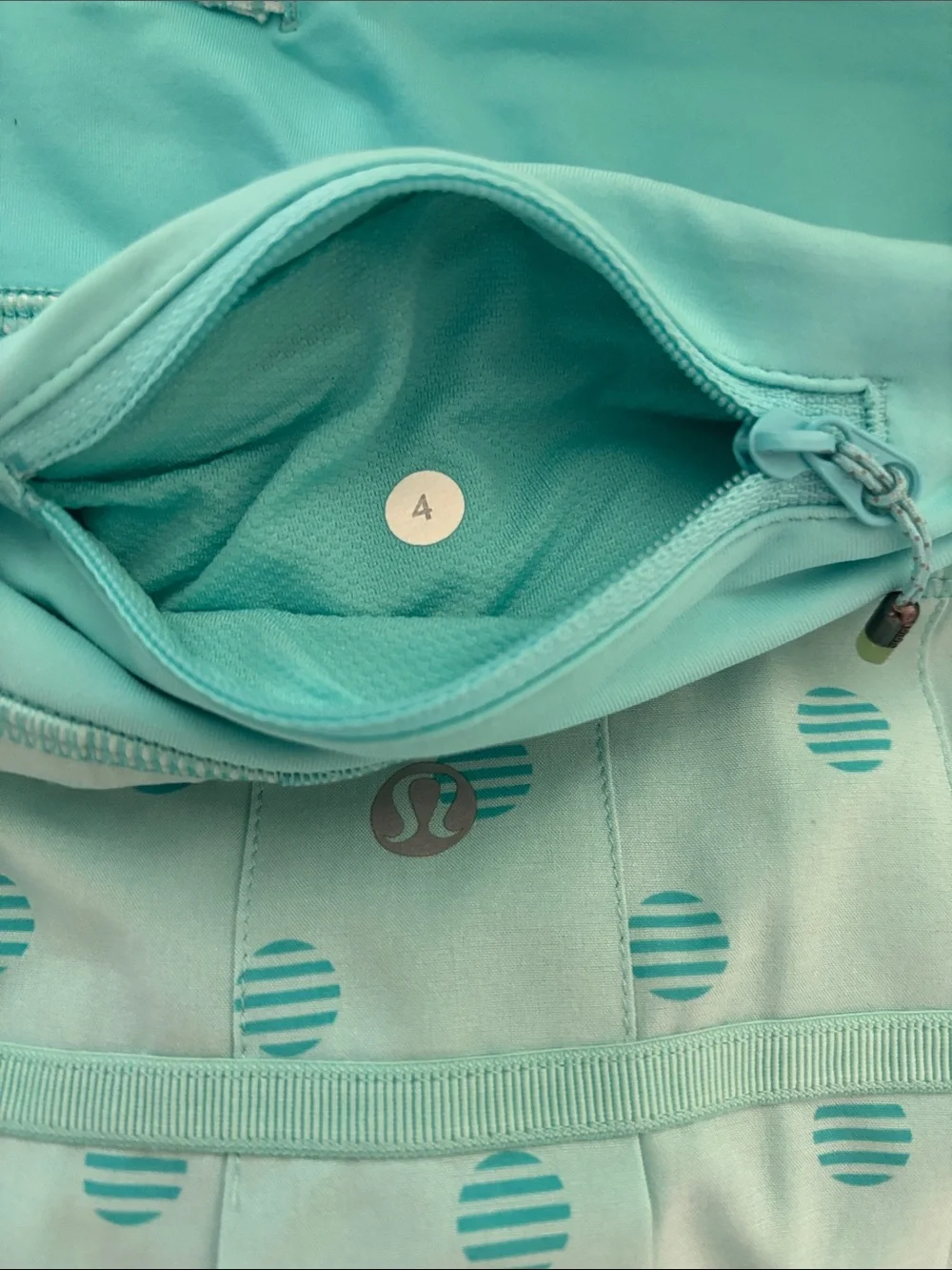 Women’s Vintage Lululemon Aqua Polka Dot Athletic Skort with Built-In